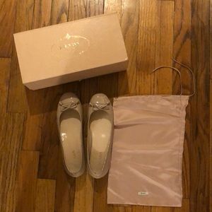 Barely worn Prada 7.5 flats